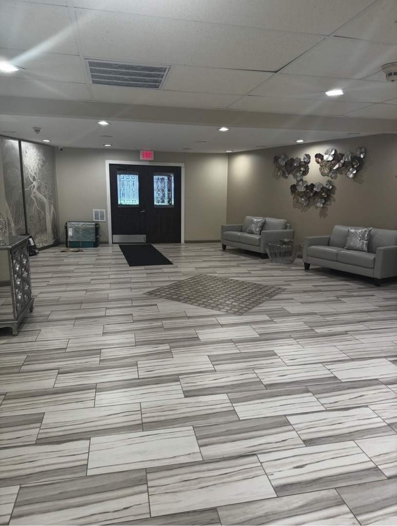 1525 Sander Court, Unit 113 Wheeling, IL 60090 - Photo 16 of 22