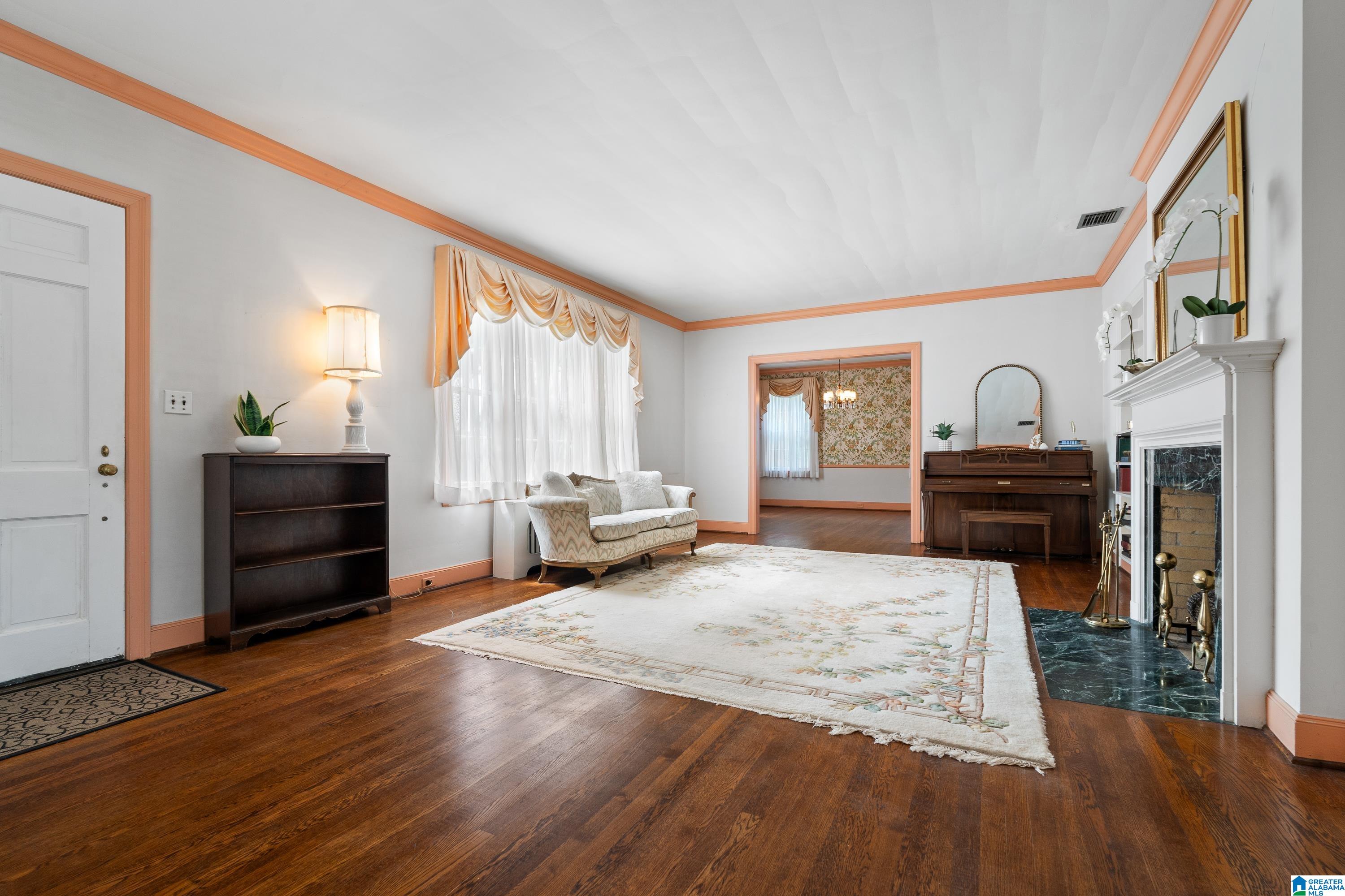 1618 Wellington Road Birmingham, AL 35209 - Photo 6 of 51