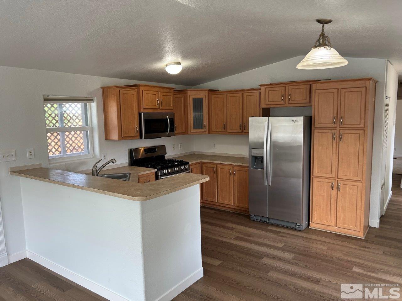 463 Compton Street Reno, NV 89506 - Photo 5 of 26 Photo 5