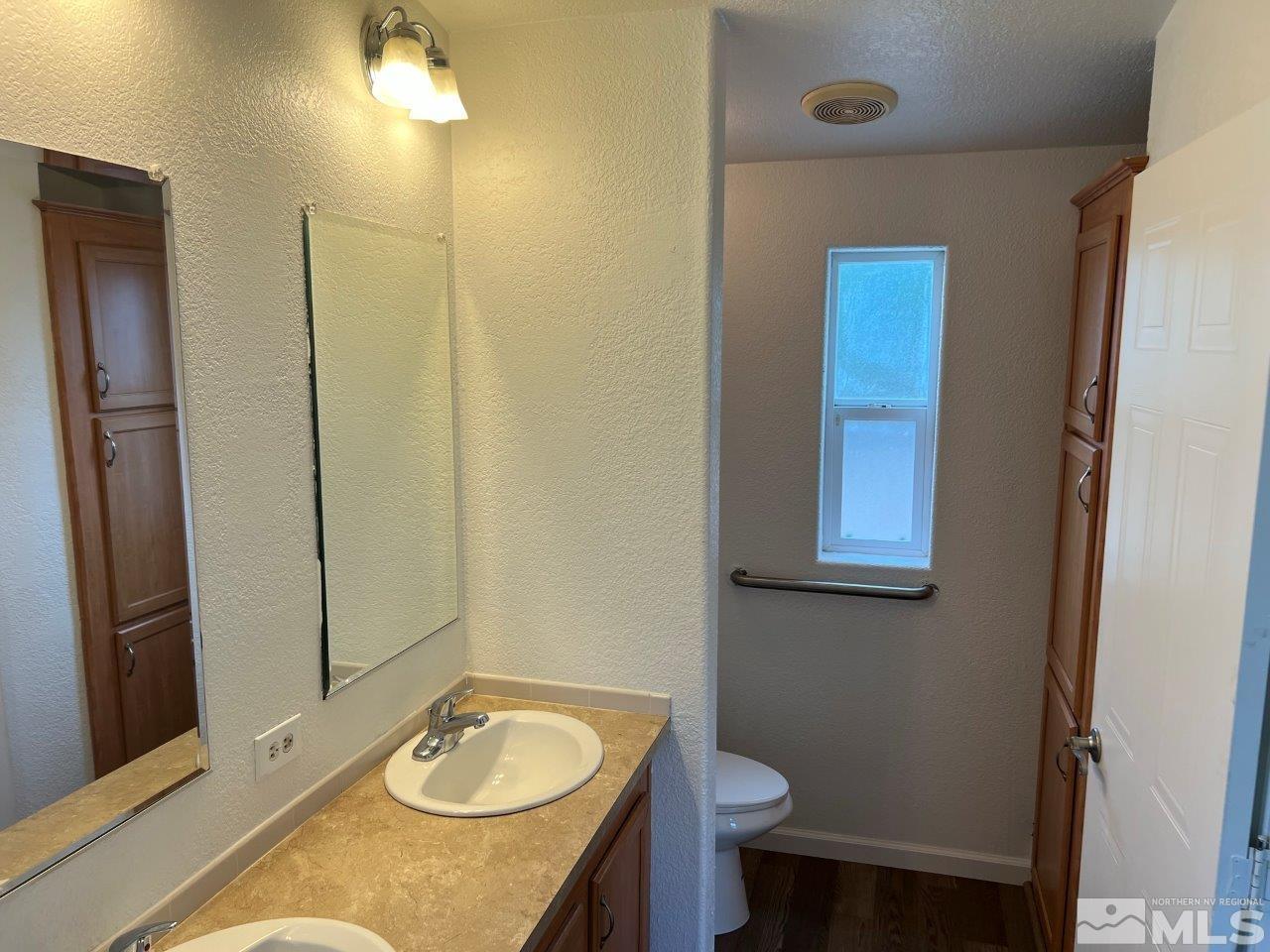 463 Compton Street Reno, NV 89506 - Photo 10 of 26 Photo 10