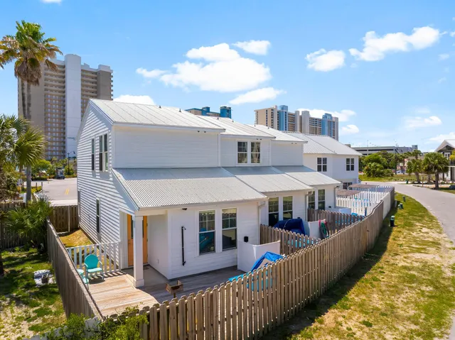 $2,350,000 | 10609 Parkhill Circle, Panama City Beach, FL 32407