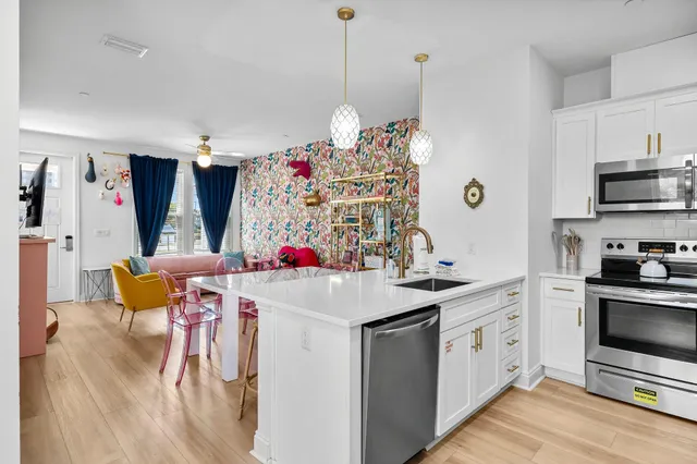 $2,350,000 | 10609 Parkhill Circle, Panama City Beach, FL 32407