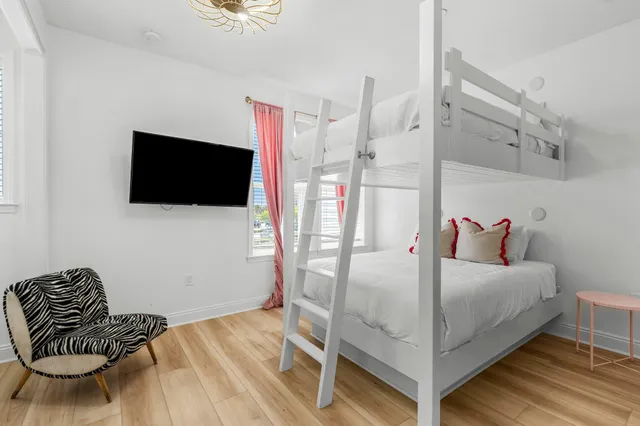 $2,350,000 | 10609 Parkhill Circle, Panama City Beach, FL 32407