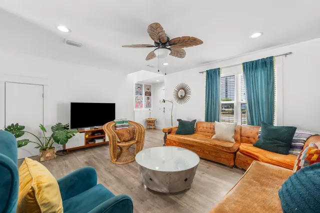 $2,350,000 | 10609 Parkhill Circle, Panama City Beach, FL 32407