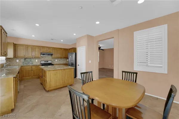 $2,485 | 676 Monument Point Street, Henderson, NV 89002