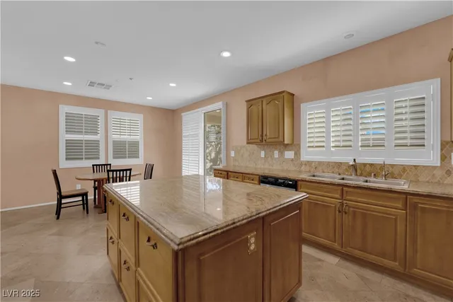 $2,600 | Undisclosed Address, Henderson, NV 89002