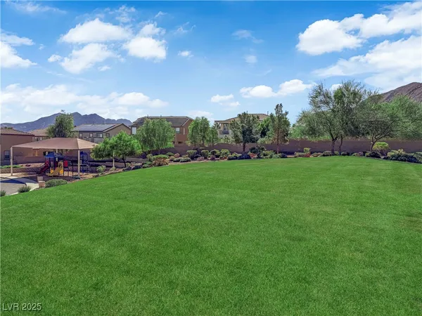 $2,485 | 676 Monument Point Street, Henderson, NV 89002