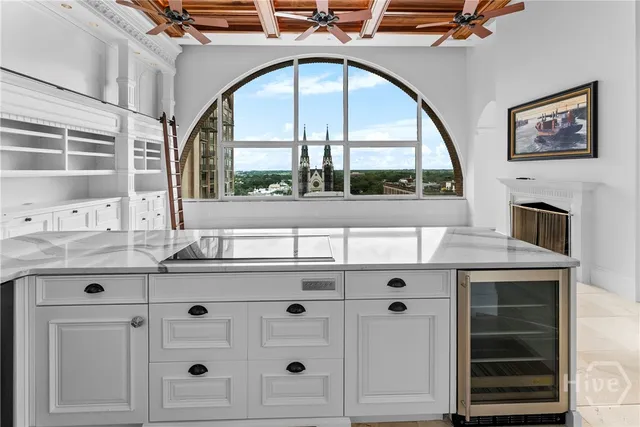 $3,950,000 | 300 Bull Street, Unit 704, Savannah, GA 31401