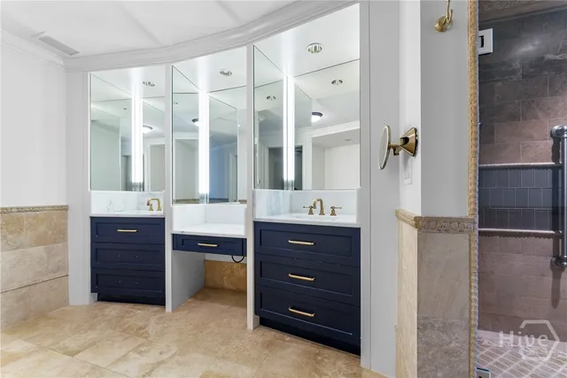 $3,950,000 | 300 Bull Street, Unit 704, Savannah, GA 31401