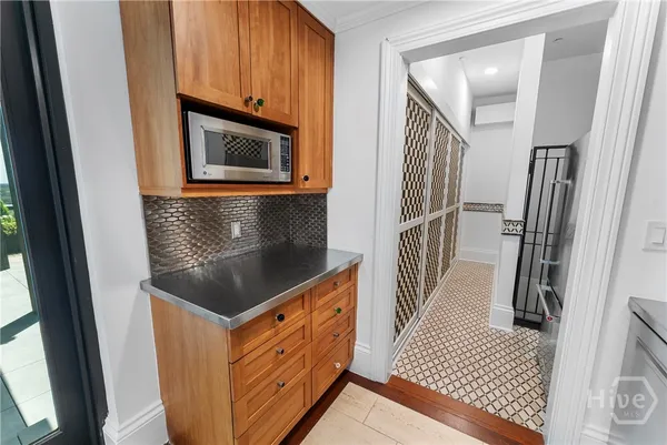 $3,500,000 | 300 Bull Street, Unit 704, Savannah, GA 31401