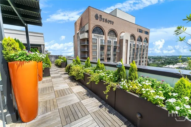 $3,950,000 | 300 Bull Street, Unit 704, Savannah, GA 31401