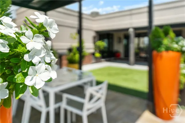 $3,500,000 | 300 Bull Street, Unit 704, Savannah, GA 31401