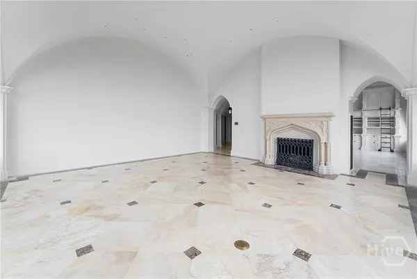 $3,500,000 | 300 Bull Street, Unit 704, Savannah, GA 31401