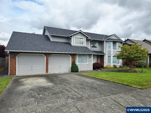 $599,000 | 2125 Rock Ledge Drive Northeast, Keizer, OR 97303