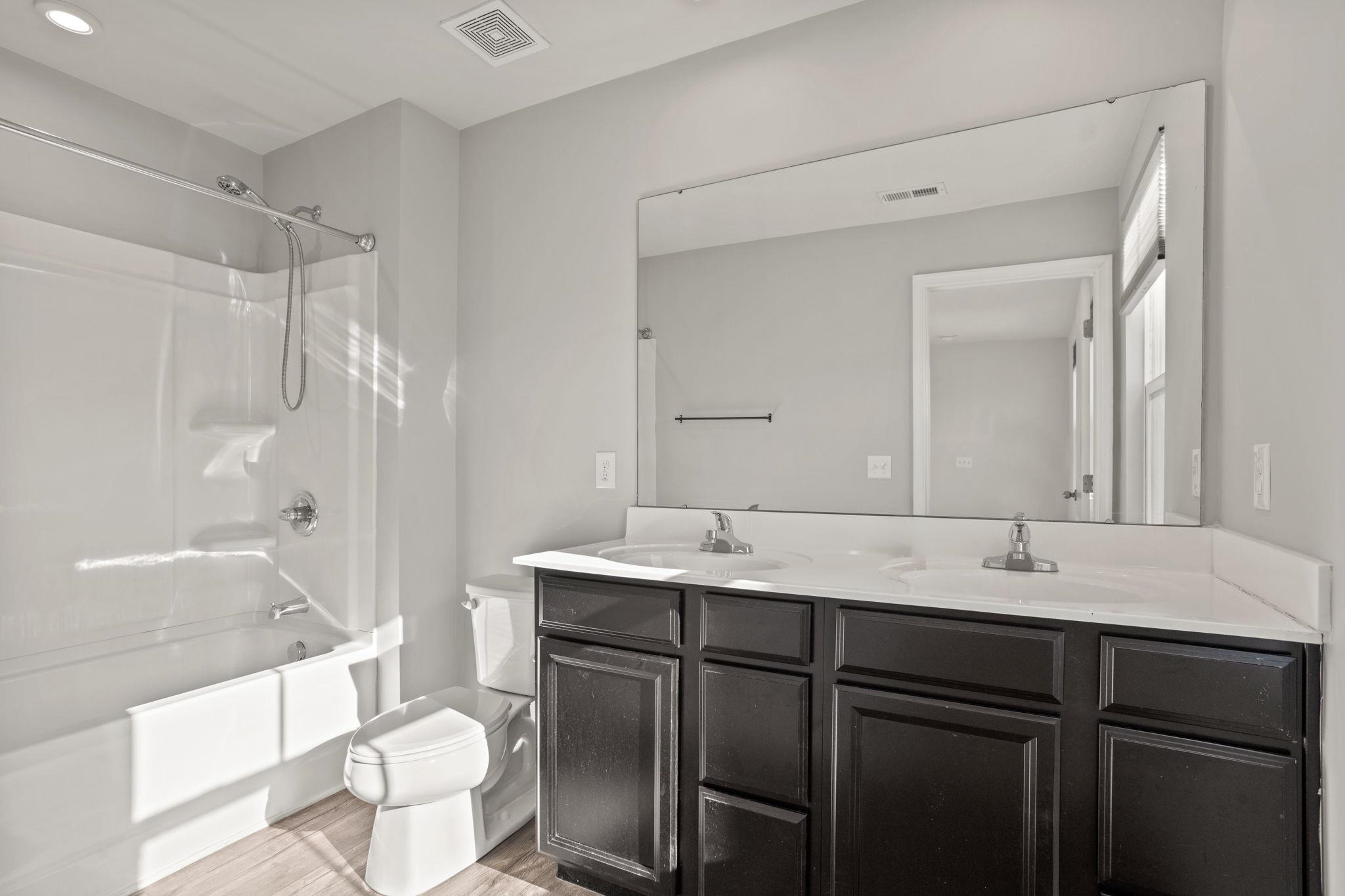 823 Speakeasy Lane Inman, SC 29349 - Photo 14 of 35 Gallery Image 14