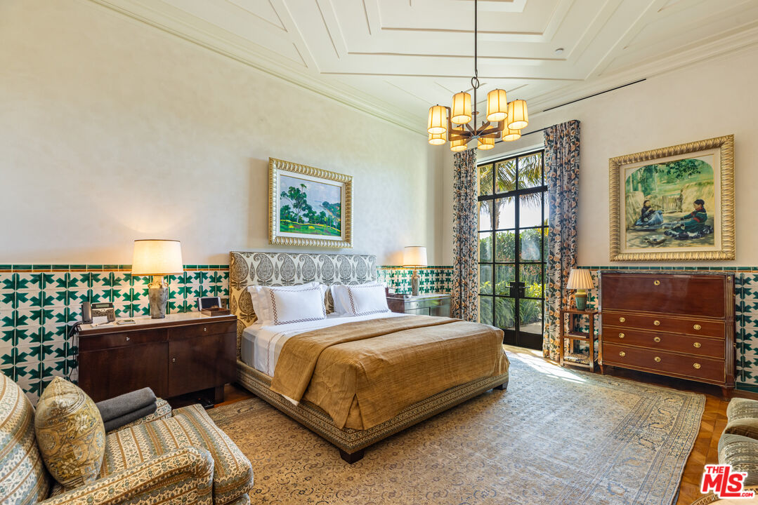 11201 Chalon Road Los Angeles, CA 90077 - Photo 23 of 65