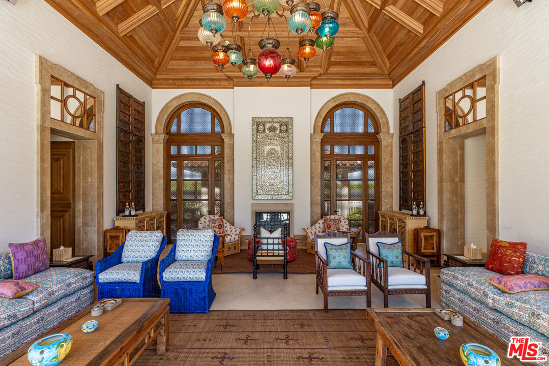 11201 Chalon Road Los Angeles, CA 90077 - Photo 43 of 65
