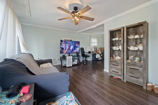 $435,000 | 406 Applegate Avenue, Toms River, NJ 08757