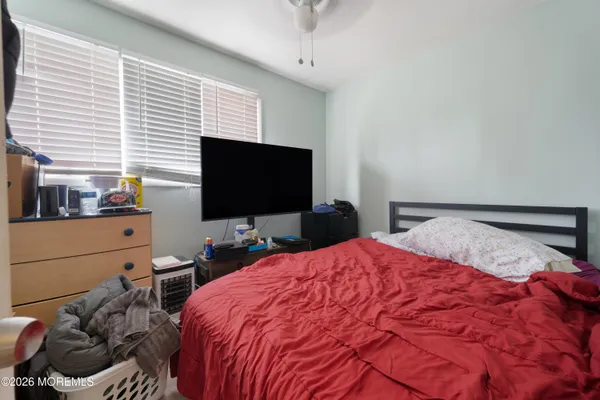 $435,000 | 406 Applegate Avenue, Toms River, NJ 08757