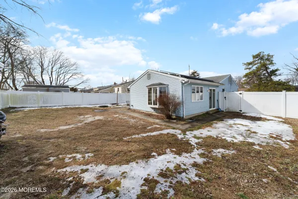 $435,000 | 406 Applegate Avenue, Toms River, NJ 08757