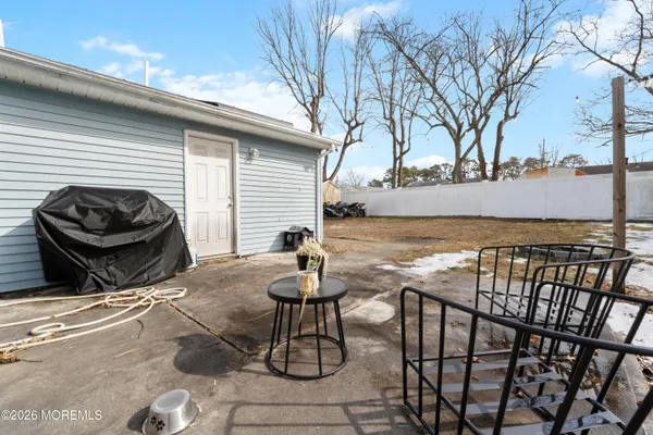 $435,000 | 406 Applegate Avenue, Toms River, NJ 08757