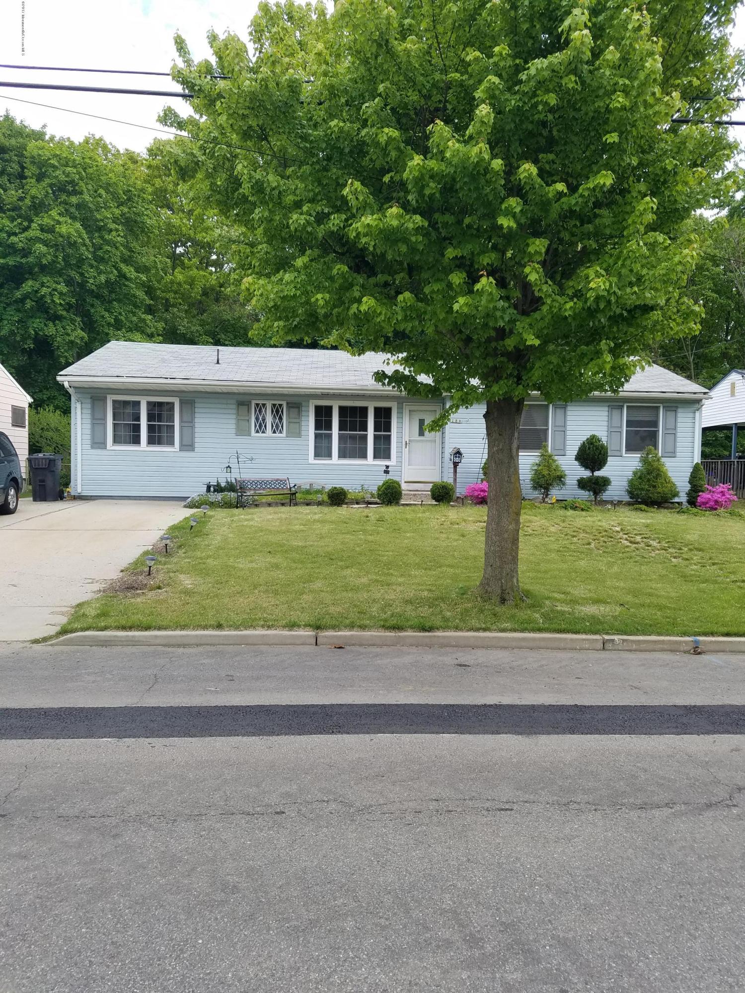 188 Princeton Road Parlin, NJ 08859 - Photo 1 of 7 188 Princeton