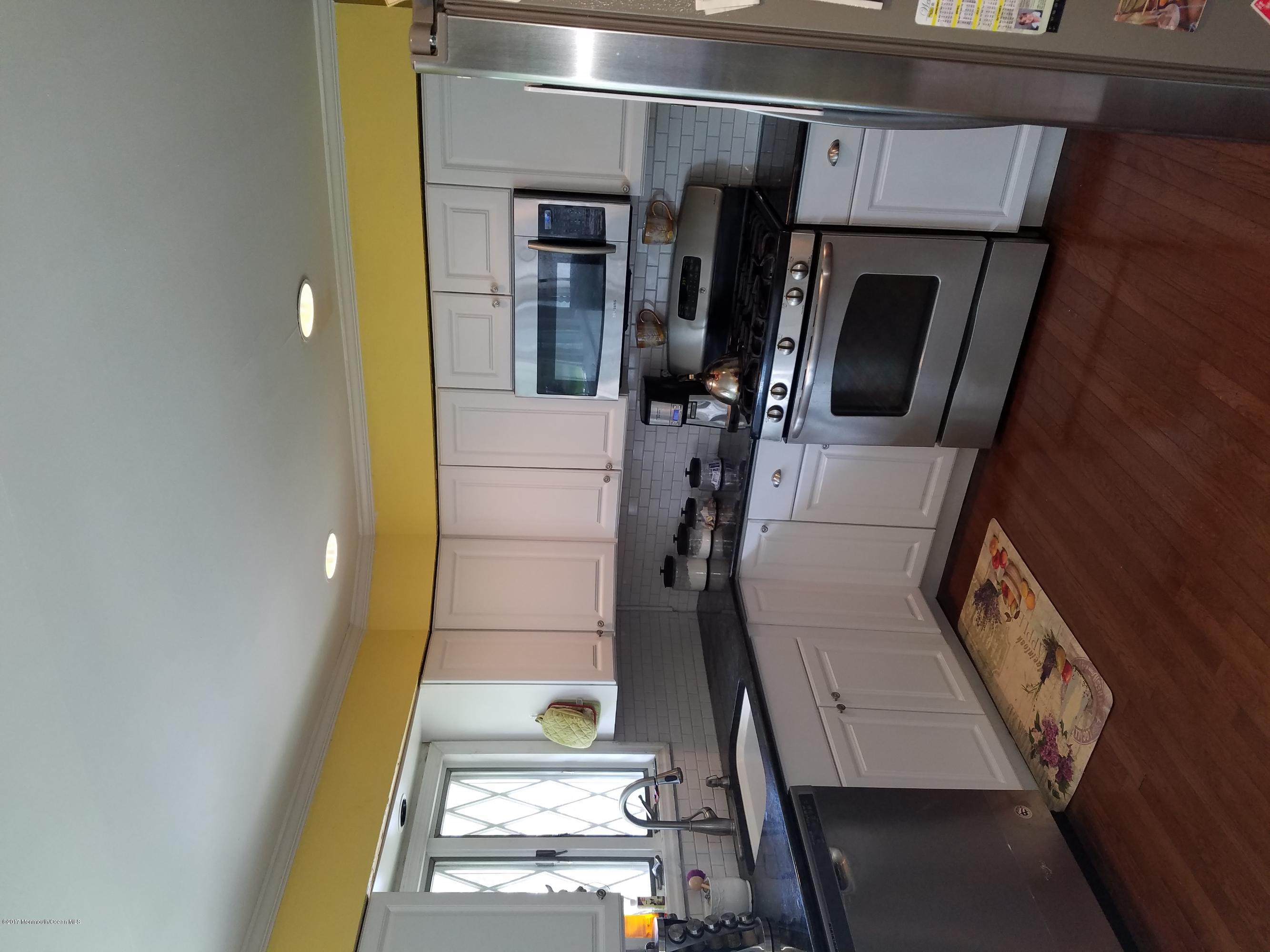 188 Princeton Road Parlin, NJ 08859 - Photo 5 of 7 188 kitchen