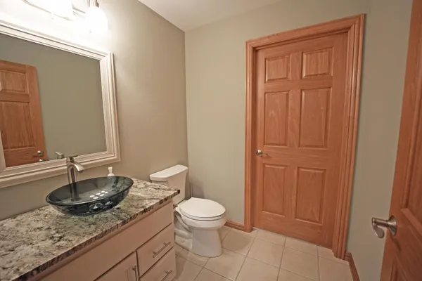 $419,900 | 1064 Coronado Court, Hobart, WI 54155
