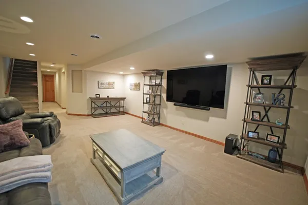 $419,900 | 1064 Coronado Court, Hobart, WI 54155