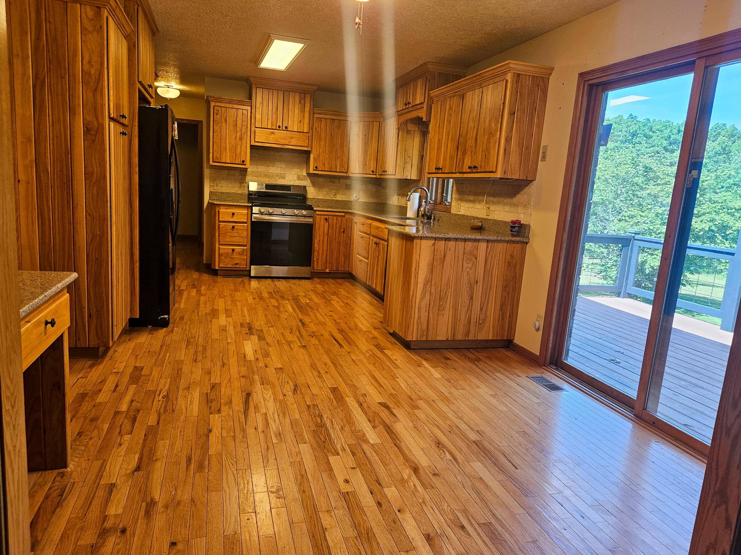 6689 Douglas Road Houston, MO 65483 - Photo 29 of 62 20260514_102512