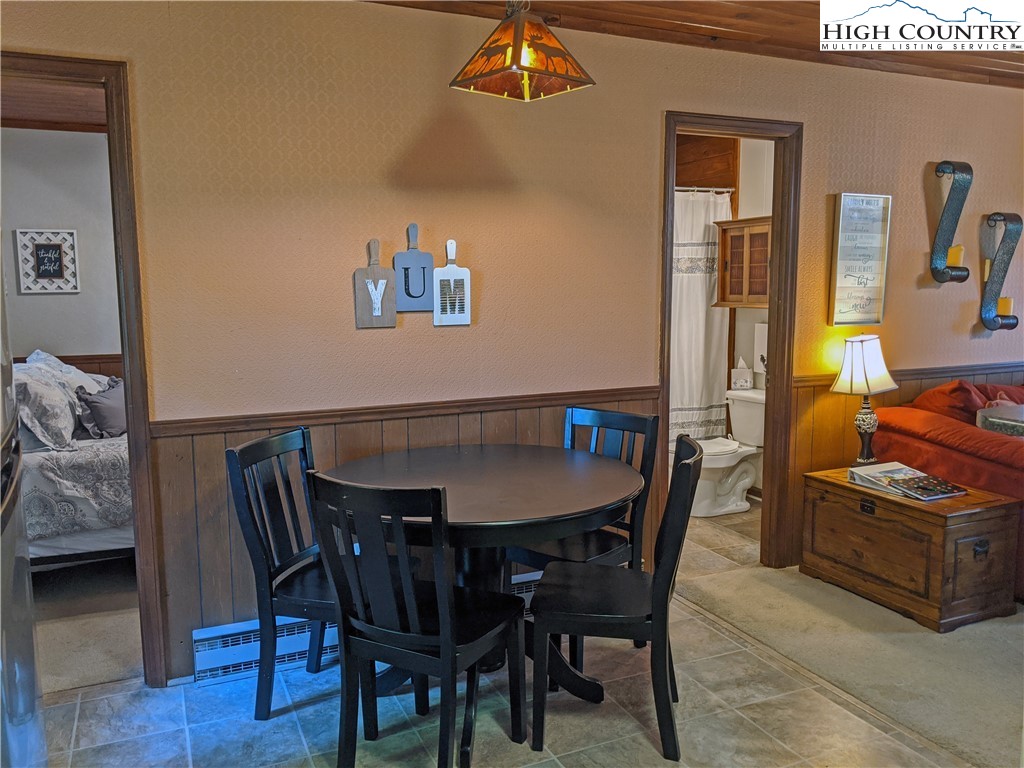 584 Horseshoe Ridge Road East Deep Gap, NC 28618 - Photo 8 of 20