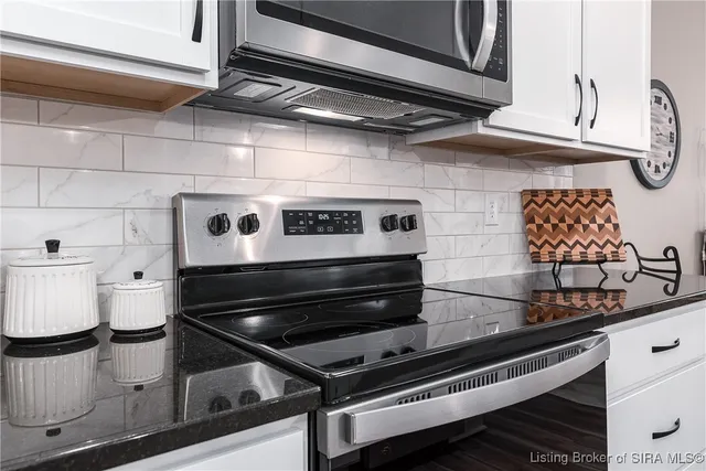 $319,999 | 4834 Ashbury Drive, New Albany, IN 47150