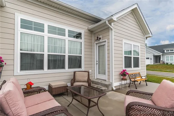 $319,999 | 4834 Ashbury Drive, New Albany, IN 47150