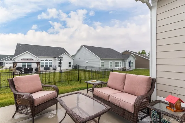 $319,999 | 4834 Ashbury Drive, New Albany, IN 47150