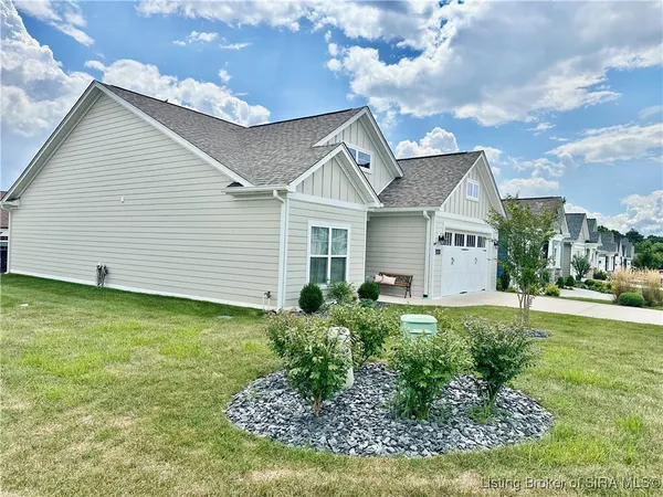 $319,999 | 4834 Ashbury Drive, New Albany, IN 47150