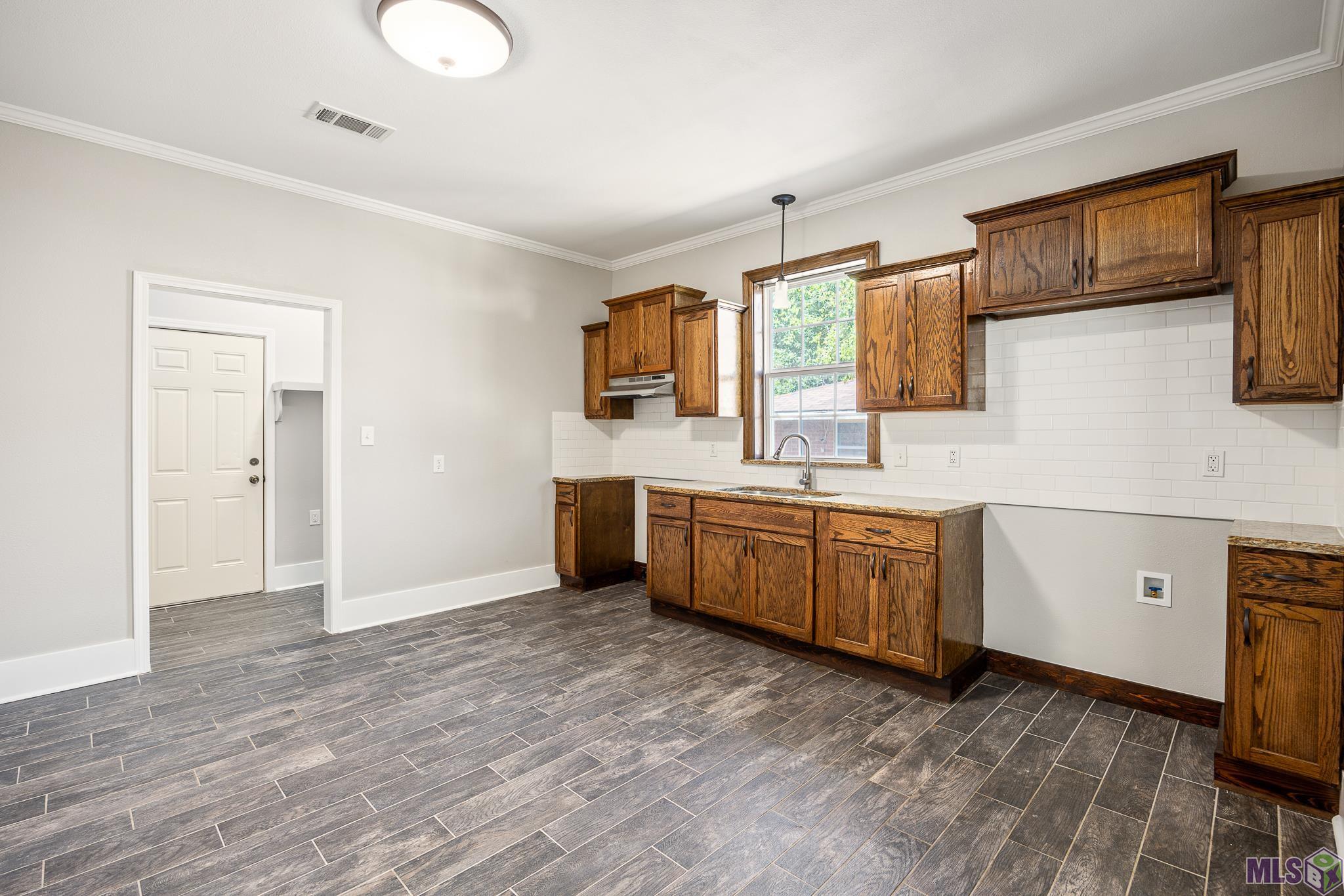 2927 Tecumseh Street Baton Rouge, LA 70805 - Photo 10 of 22