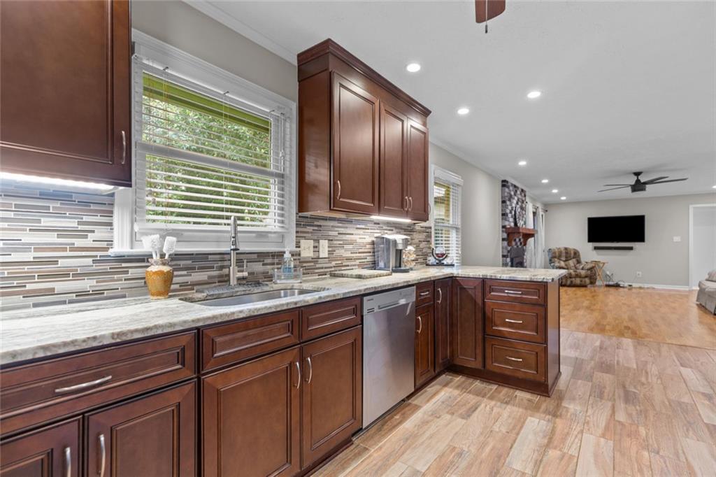 5087 Timber Ridge Court Stone Mountain, GA 30087 - Photo 17 of 43 Gallery Image 17