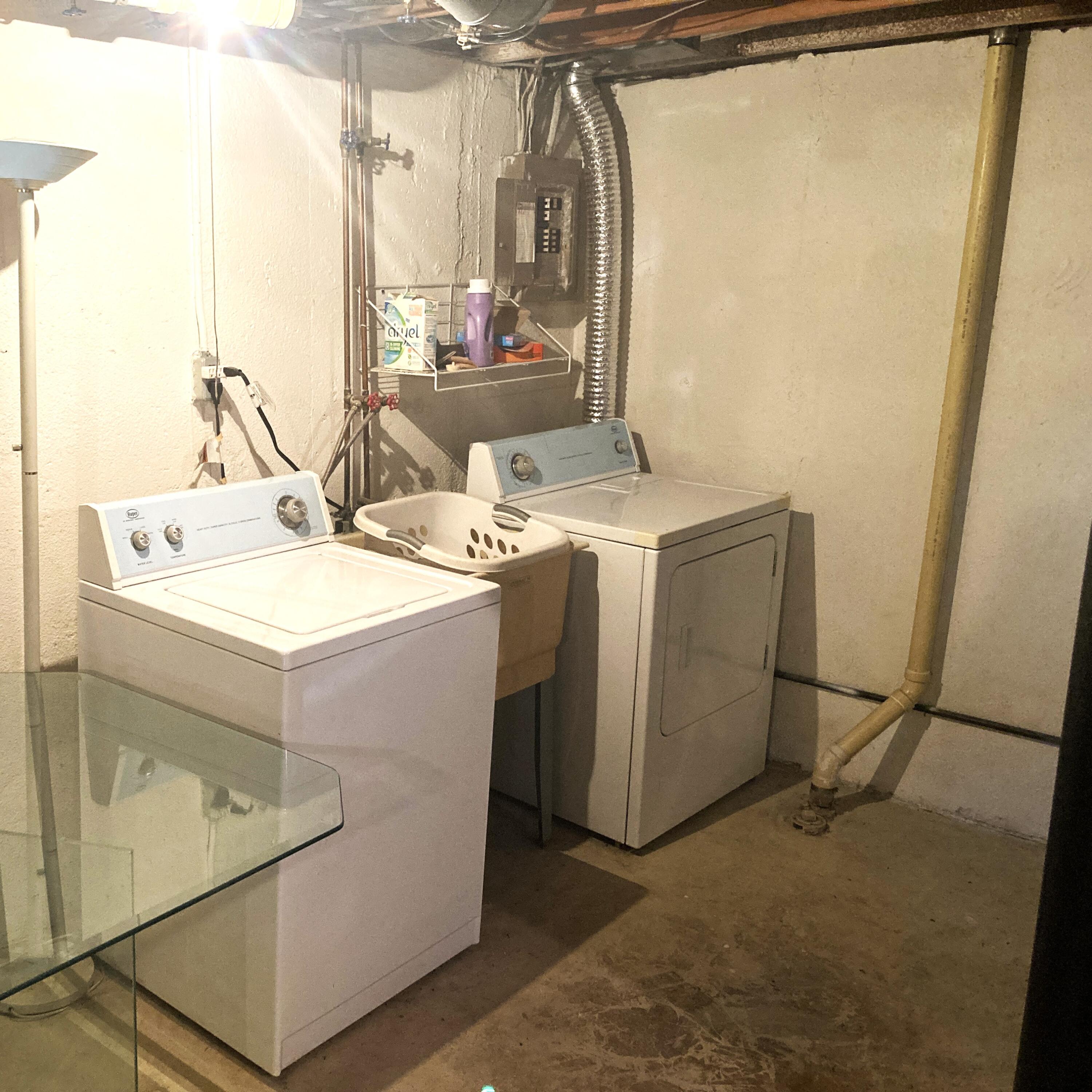 5065 Crooks Road, Unit 49 Royal Oak, MI 48073 - Photo 18 of 22 IMG_6360