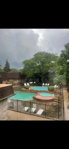 $135,000 | 5065 Crooks Road, Unit 49, Royal Oak, MI 48073