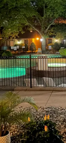 $135,000 | 5065 Crooks Road, Unit 49, Royal Oak, MI 48073