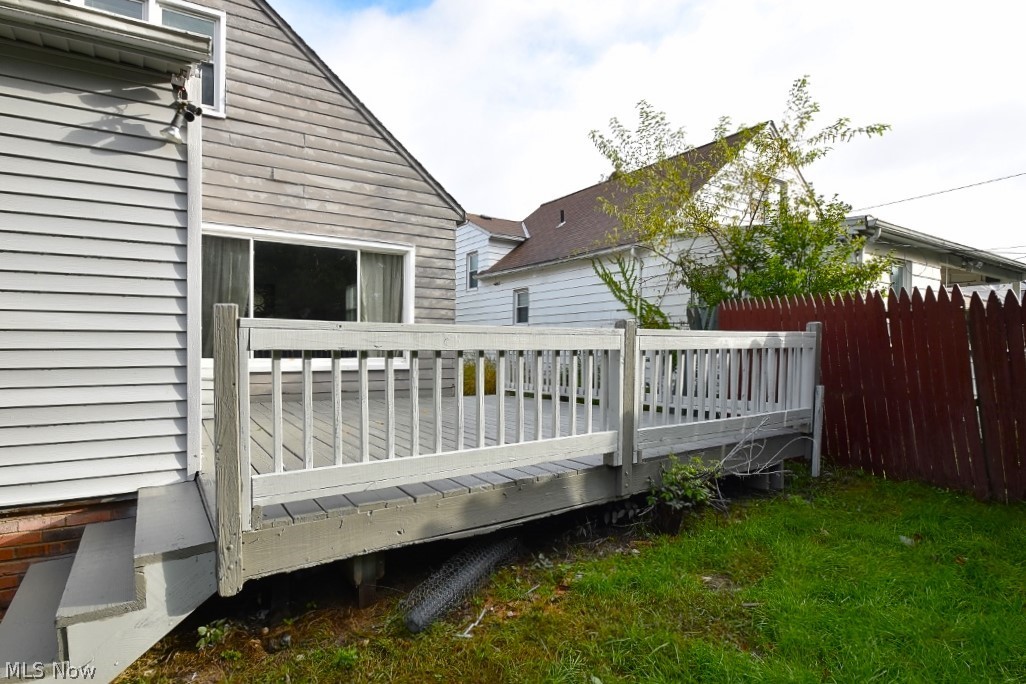 4158 Stonehaven Road Cleveland, OH 44121 - Photo 33 of 35