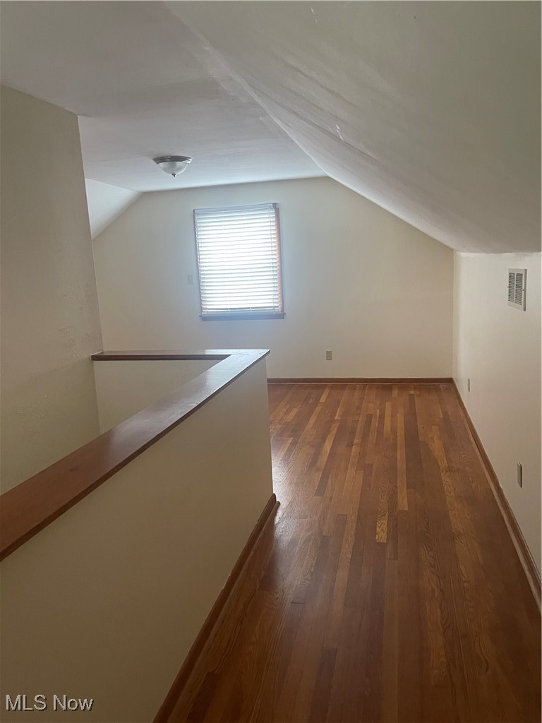 1881 17th Street Southwest Akron, OH 44314 - Photo 15 of 20 2nd floor bedroom.