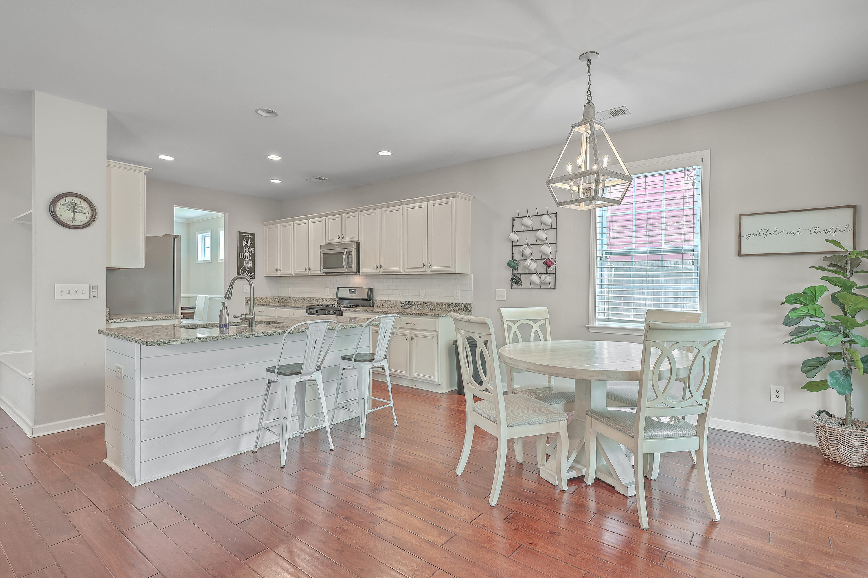 445 Nelliefield Trail Wando, SC 29492 - Photo 7 of 29 ZYN_2736_37_38_39_40_41_42