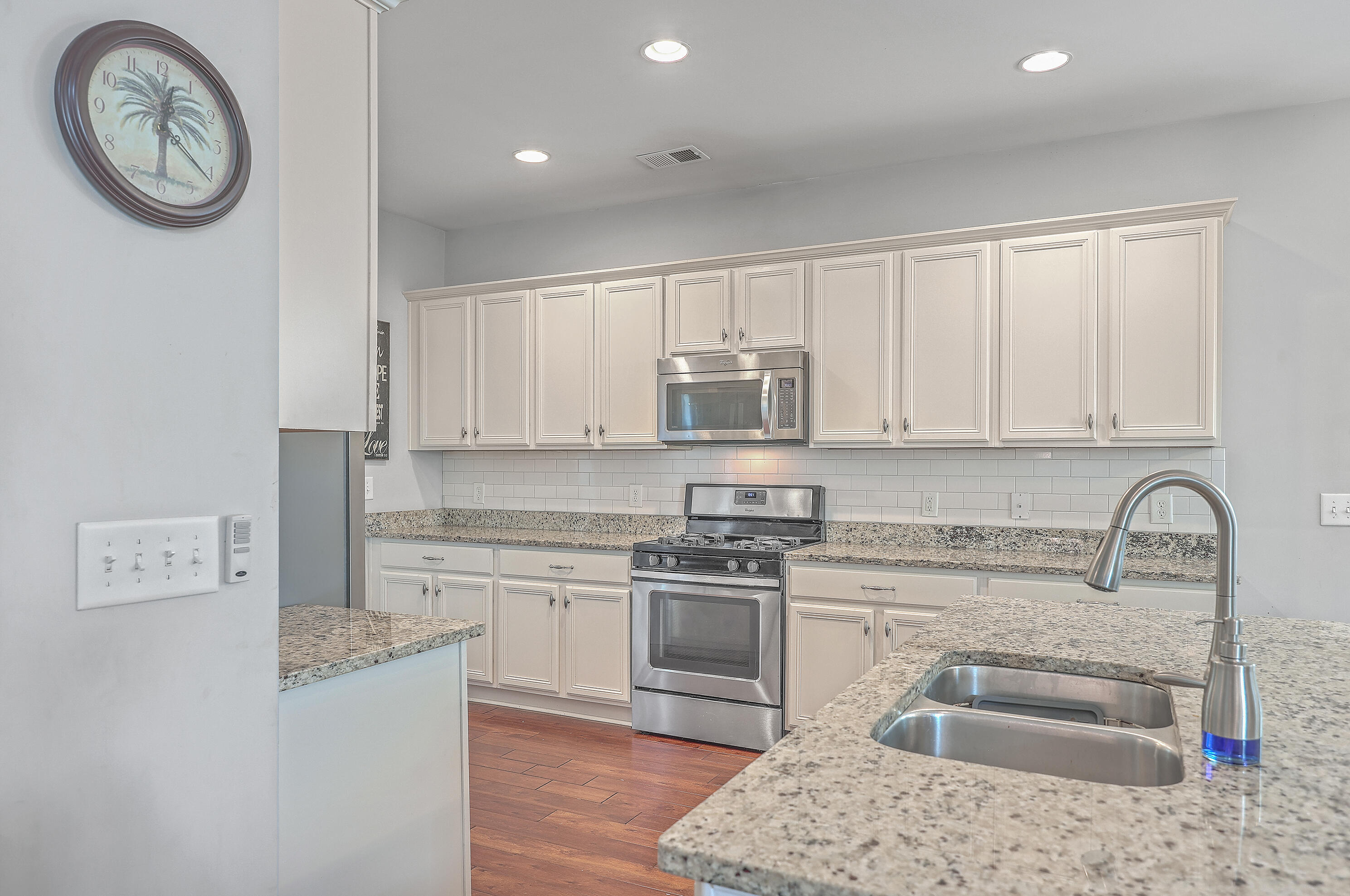 445 Nelliefield Trail Wando, SC 29492 - Photo 10 of 29 ZYN_2764_65_66_67_68_69_70