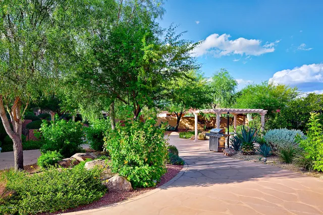 $1,600 | 540 South West Road, Unit 25, Wickenburg, AZ 85390