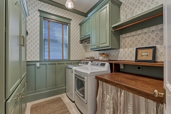 $595,000 | 7 Bowers Pine Court, Spring, TX 77389