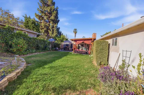 a view of a garden with pathway