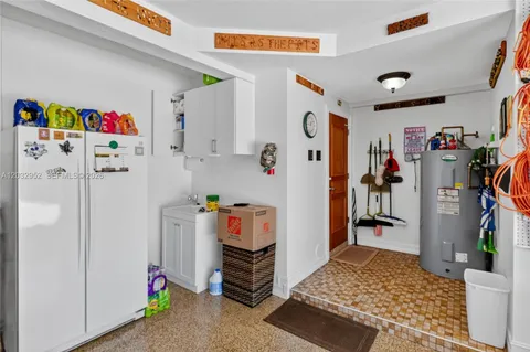 $2,375,000 | 8920 Southwest 162nd Terrace, Palmetto Bay, FL 33157
