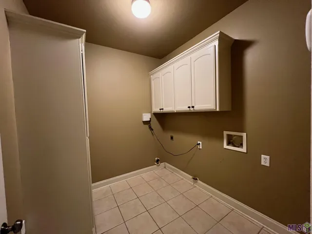 $2,300 | 6400 Pelican Crossing Drive, Gonzales, LA 70737