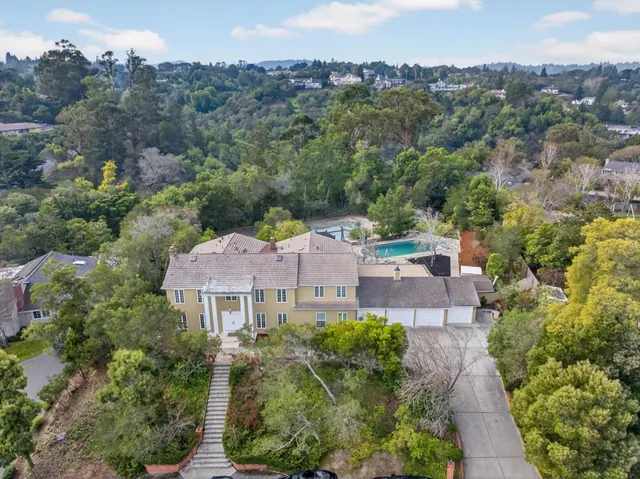 $5,999,000 | 746 Jacaranda Circle, Hillsborough, CA 94010